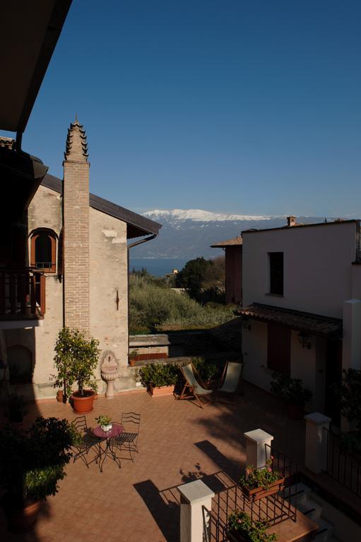 Albergo Locanda Cavallino Toscolano Maderno Cameră foto